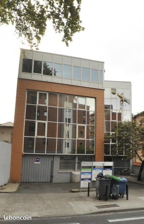 Garage/box Toulouse · 71 €/mois