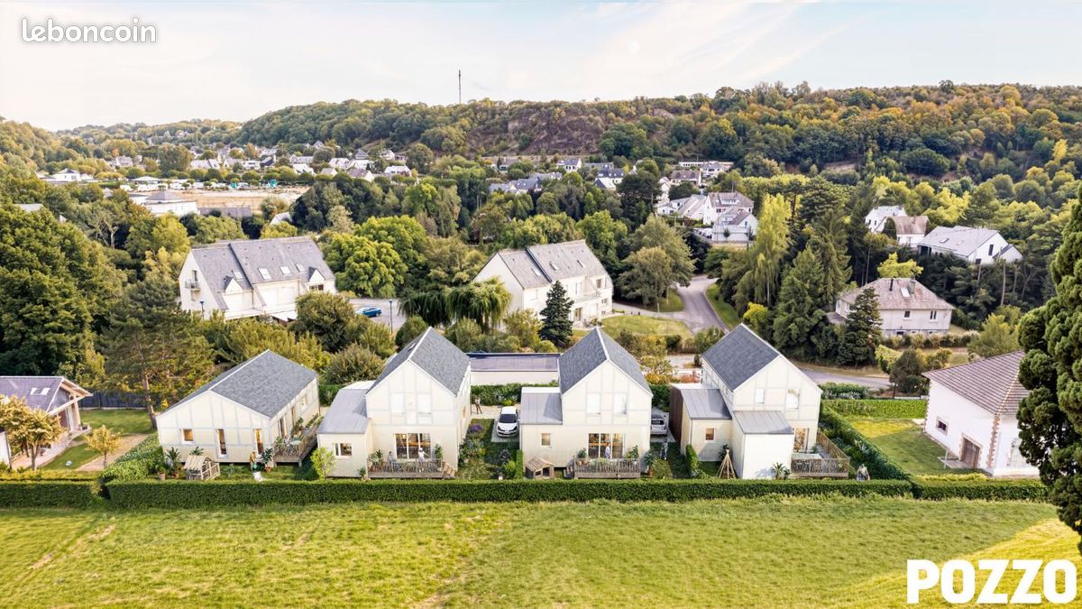 Maison 5 pièces 88 m² · à Jullouville · 88 m² · 450 000 €