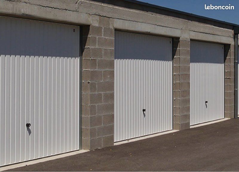 Garage(s) Box · à Jarny · 15 000 €