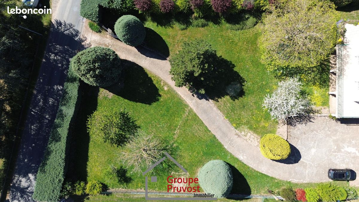 Terrain 991 m² · à Pollionnay · 991 m² · 330 000 €