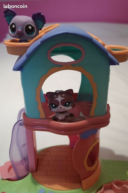 Hasbro Littlest Pet Shop - 27053 - Poupée - Aire de Jeu