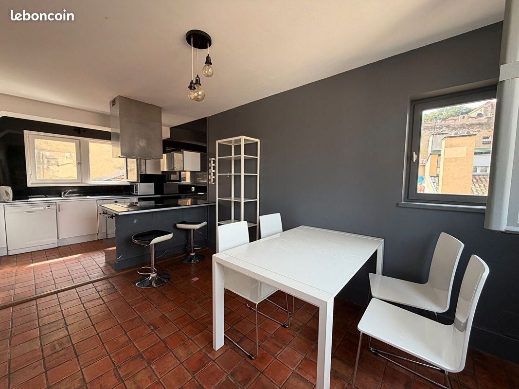 Appartement 3 pièces 60 m² · à Lyon · 60 m² · 1 033 €/mois