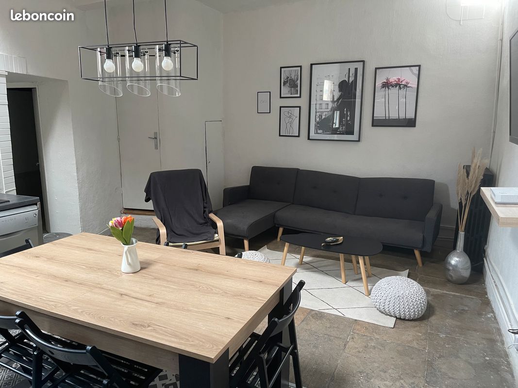 Appartement 2 pièces 40 m² · à Fréjus · 40 m² · 700 €/mois