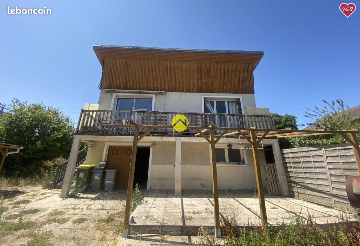 Maison 6 pièces 92 m² · à Jouet-sur-l'Aubois · 92 m² · 66 000 €