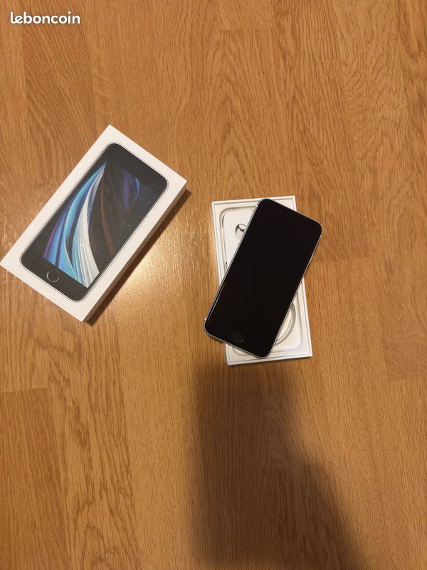 IPhones se 2021 (image 1)