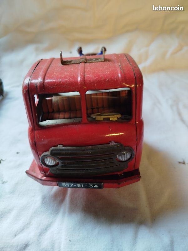 Camion De Pompiers Simca Cargo Joustra – 2 échelles – Tôle – Boîte D'origine (ancien)