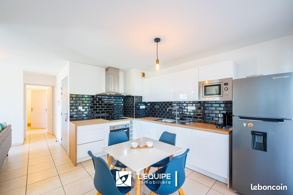 Appartement 3 pièces 53 m² · à Saint-Denis · 53 m² · 151 200 €