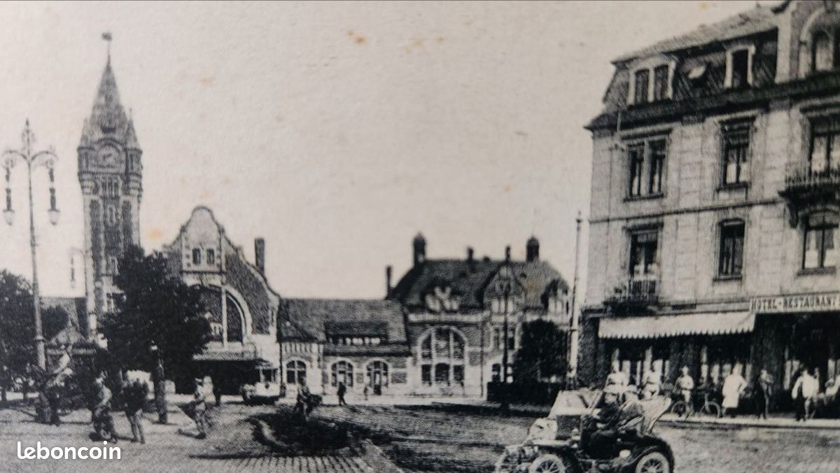 CPA Rue - Hôtel De Ville Et Le Beffroi (Somme) - Carte Postale Ancienne