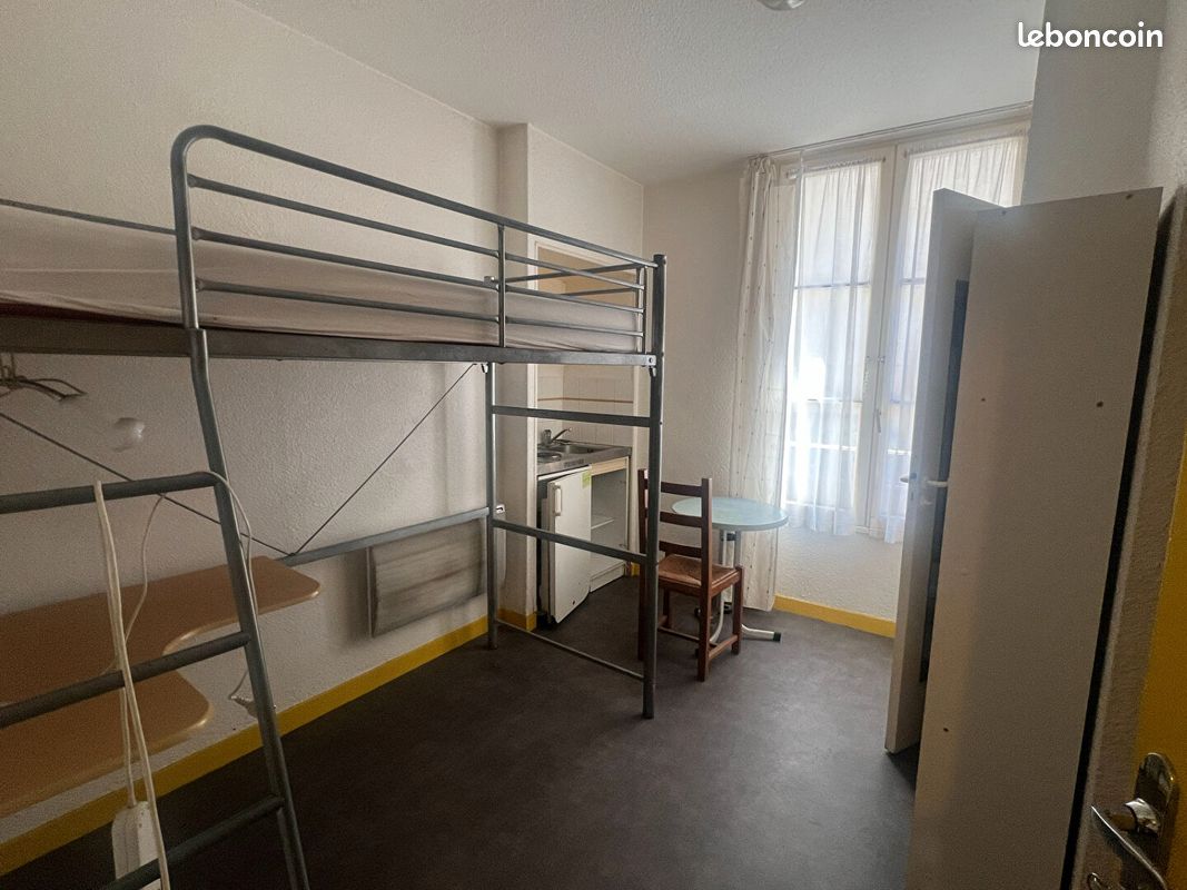 Appartement a louer poitiers - 1 pièce(s) - 11 m2 - Surfyn