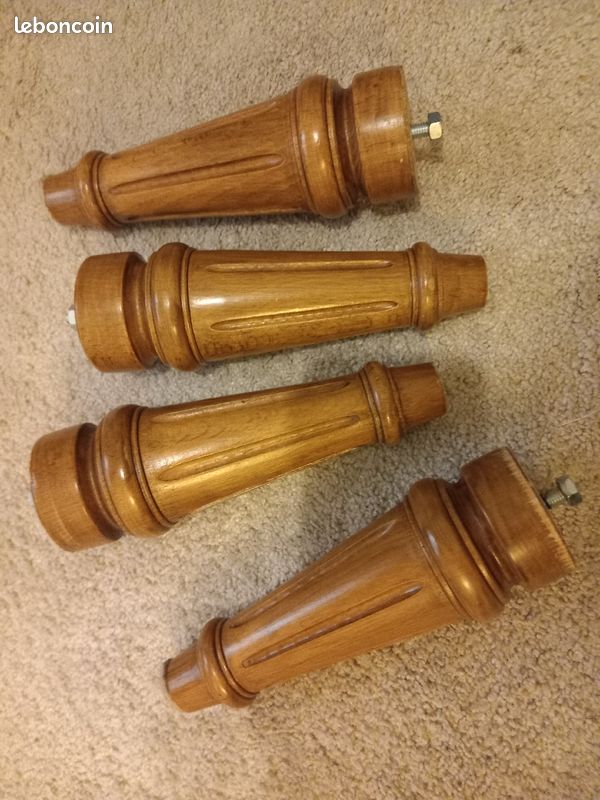 4 pieds en bois style Louis XVI (image 1)