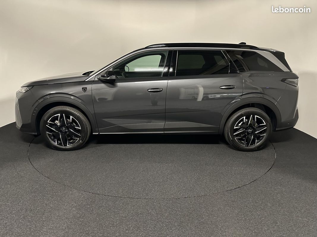 PEUGEOT 5008 1.2i Hybrid 145 e-DCS6 GT 360 7PL (image 48)