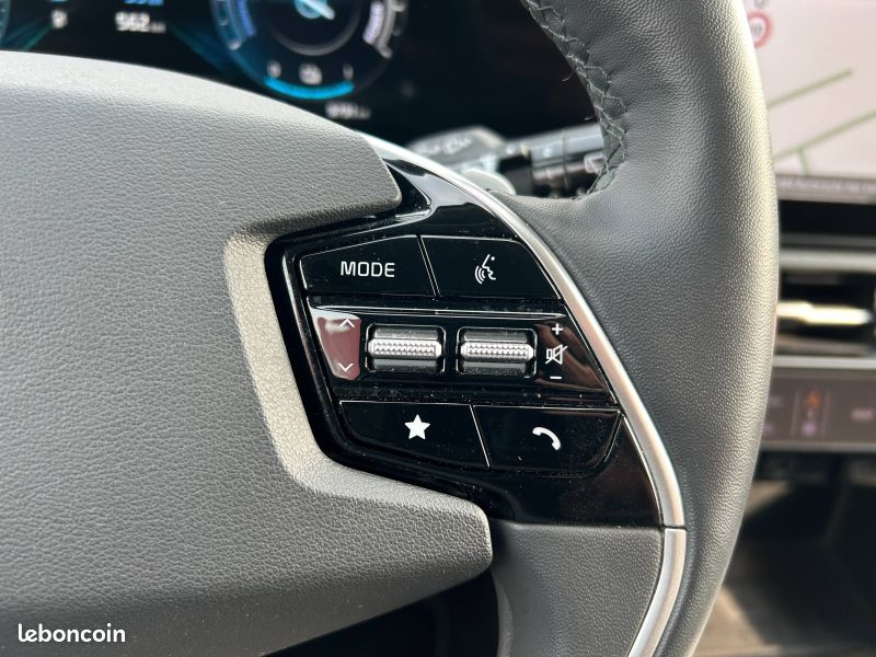 Kia Niro 1.6 GDi 183ch PHEV Premium DCT6 (image 12)
