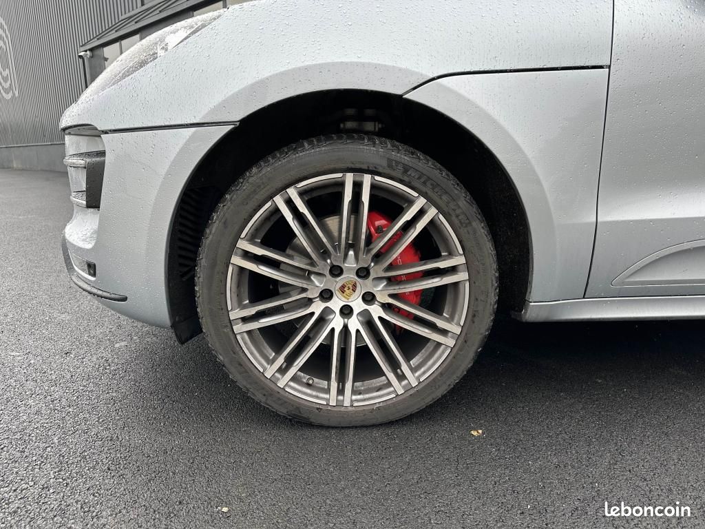 PORSCHE MACAN 3.6i V6 - BV PDK Turbo (image 8)
