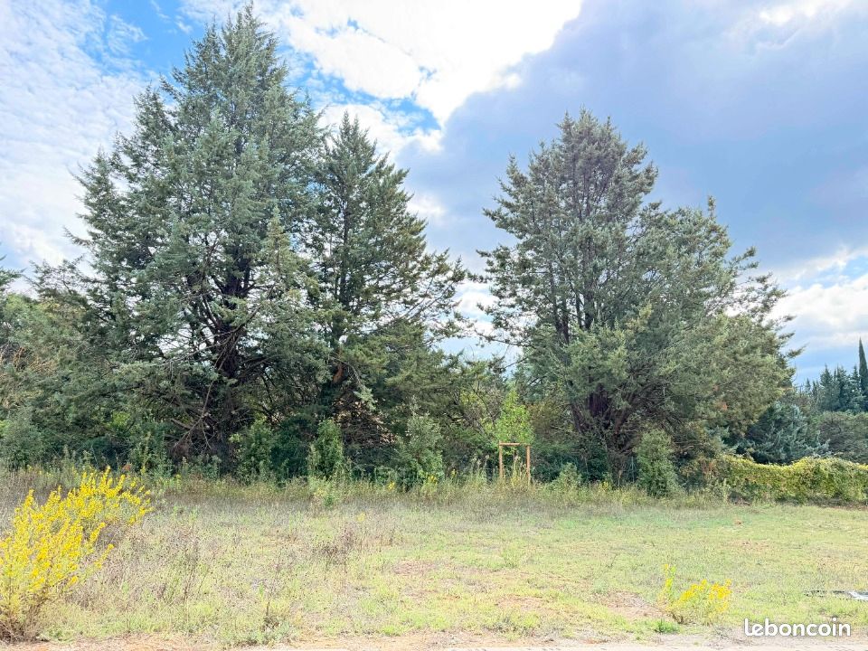 Terrain 489 m² · à Peynier · 275 000 €