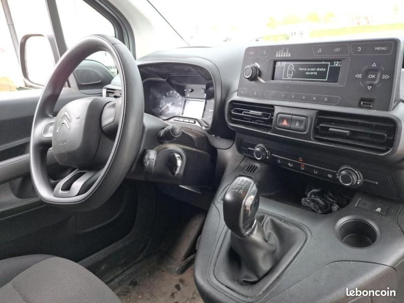 Citroen Berlingo Van M 650kg BlueHDi 100 Club BVM5 / 2 PLACES / 9575 HT (image 6)