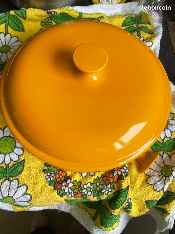 LE CREUSET ENZO Mari Cocotte Vintage La Mama 21 Cm Marron État Neuf EUR 79,00 - FR