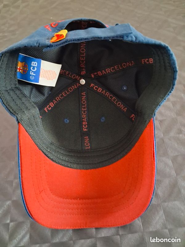 Casquette FC Barcelone Kappa Vintage – Rouge Et Bleu Marine – Logo – Adulte Unisexe