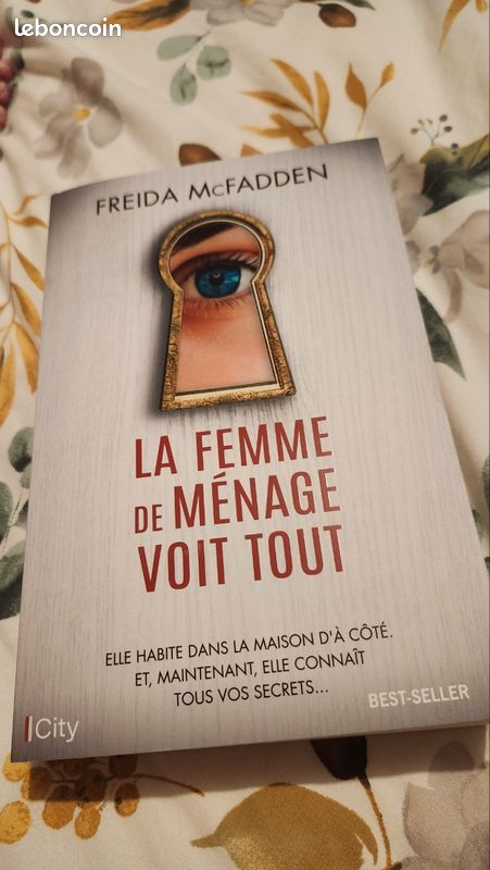 La femme de ménage voit tout (image 2)