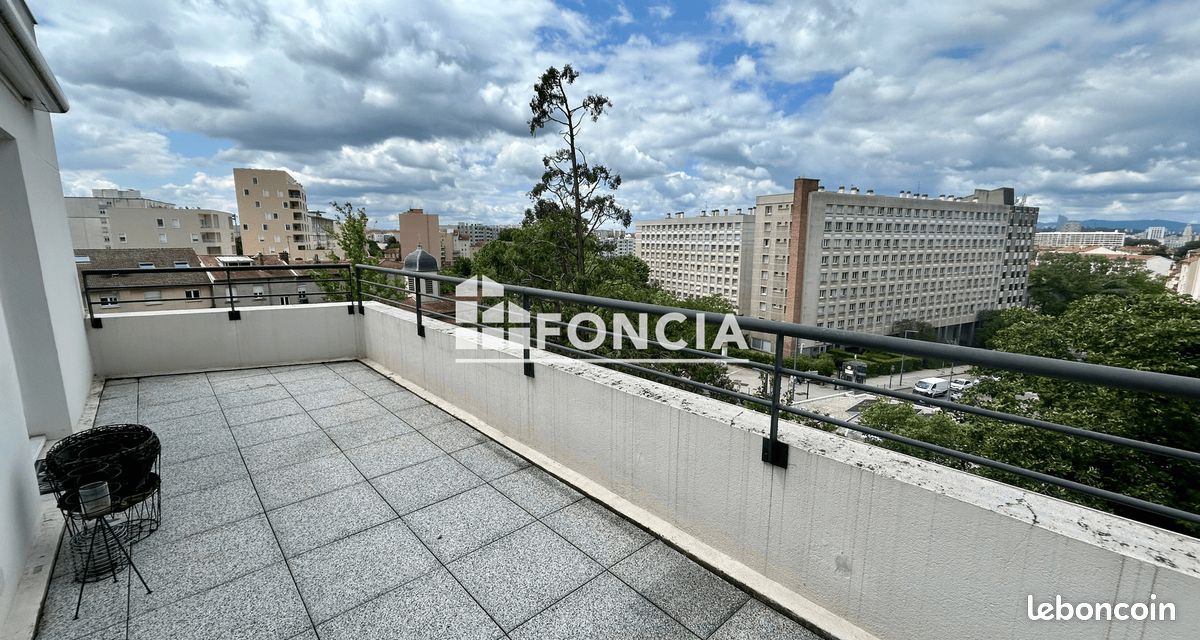 Appartement 3 pièces 81 m² · à Villeurbanne · 81 m² · 971 €