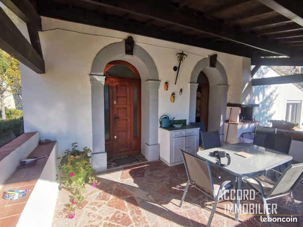 Villa 6 pièces 132 m²