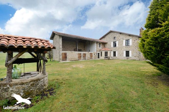 Maison 5 pièces 151 m²
