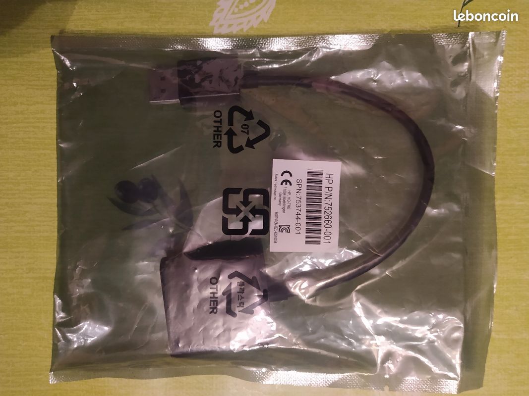 Adaptateur Display Port vers DVI NEUF (image 1)
