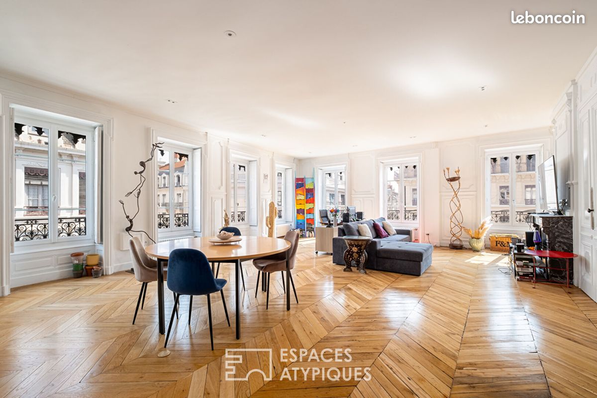 Appartement 4 pièces 216 m² · à Lyon · 216 m² · 1 595 000 €