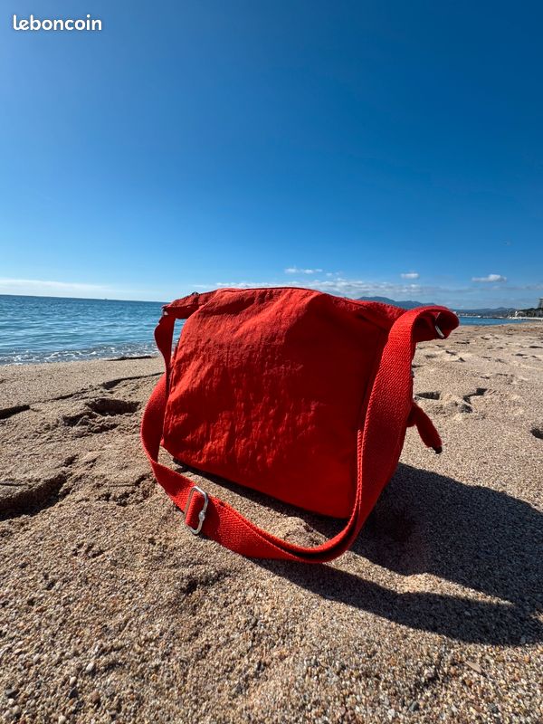 Sac Bandoulière Kipling Vintage - Grand Modèle - Toile Rembourrée Bleu - Occasion Parfait état