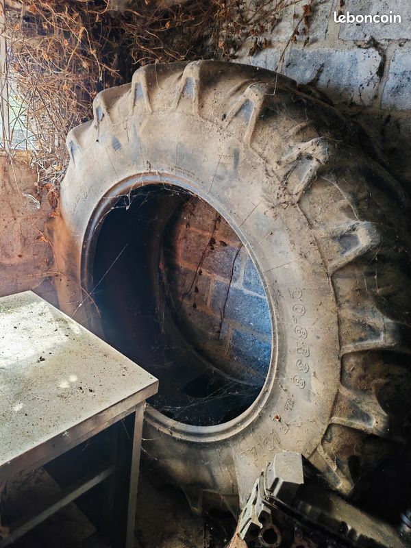 Pneu tracteur agricole 20.8 R 38 (image 1)