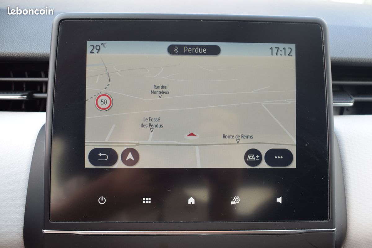 Renault clio v 1.0tce 90 evolution societe 2023 camera gps carplay (image 7)
