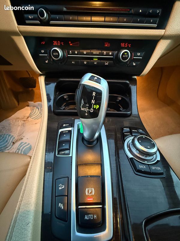 Bmw serie 5 f11 touring 525d 2.0d - 16v turbo xdrive 218cv lounge plus 2013 (image 13)