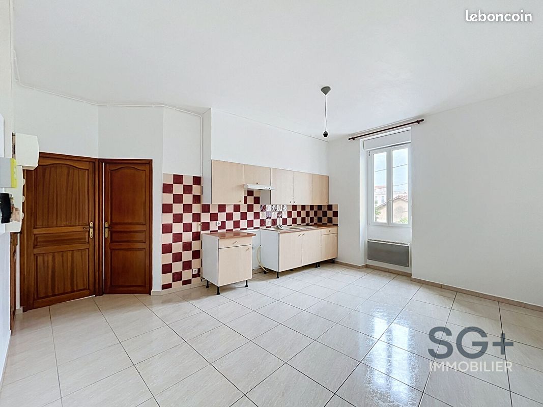 Appartement 2 pièces 37 m² · à Marseille · 37 m² · 550 €/mois
