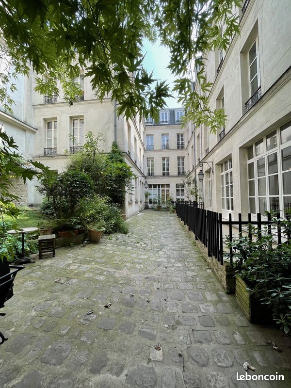 Appartement 1 pièce 22 m² · à Paris · 22 m² · 1 280 €