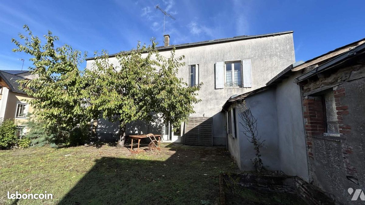 Maison 6 pièces 127 m² · à Château-Gontier-sur-Mayenne · 127 m² · 157 500 €