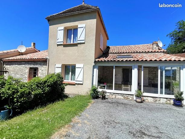 Maison 7 pièces 218 m²
