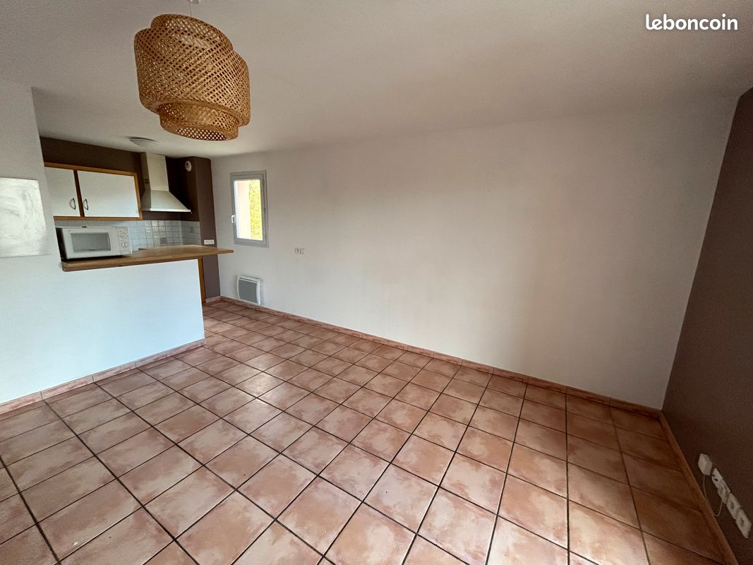 Appartement 2 pièces 48 m² · à Pessac · 48 m² · 830 €