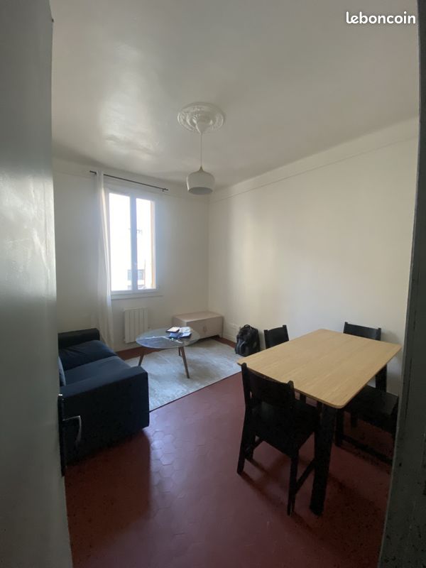 Appartement 3 pièces 44 m² · à Marseille · 44 m² · 758 €
