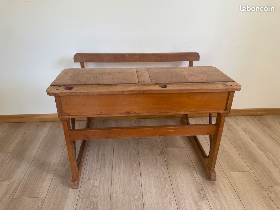 Bureau d’ecolier (image 1)