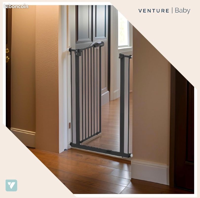 Barrière De Sécurité Extra-Haute Pour Animaux Venture Q-Fix | 75-84cm Large, 110cm Haut | Fermeture Auto