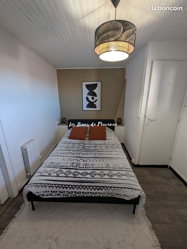 Appartement 3 pièces 60 m² · à Allauch · 60 m² · 896 €