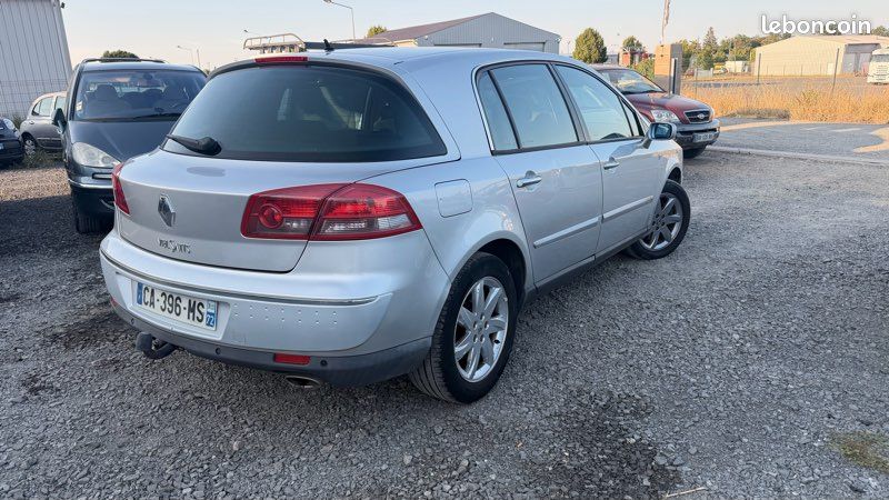 Renault Vel Satis (image 3)