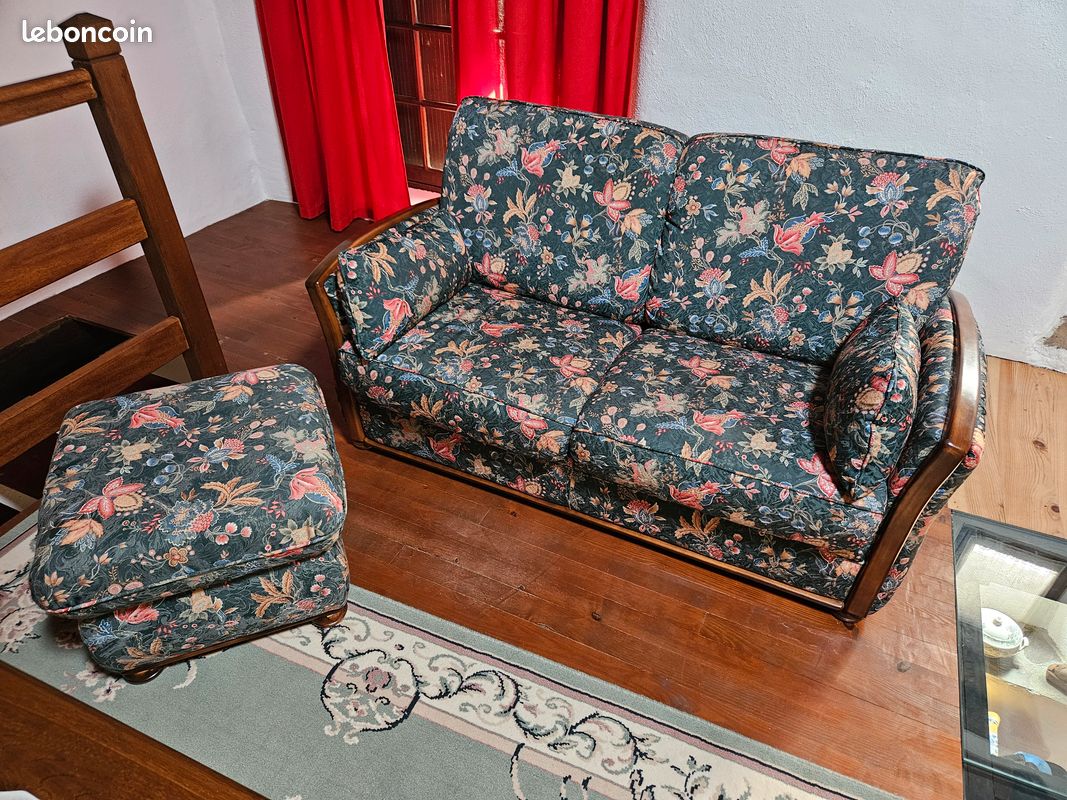 Canapé + pouf (image 1)