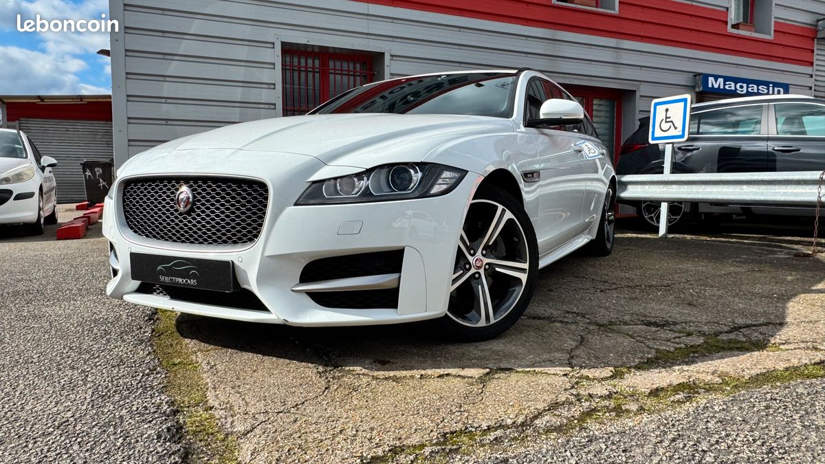 Jaguar XF Sportbrake 2.0d 180cv II phase 1 R Sport - Toit panoramique ...