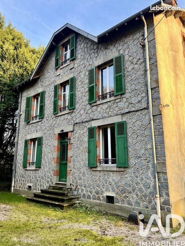 Maison 7 pièces 195 m² · à Isle · 195 m² · 189 000 €