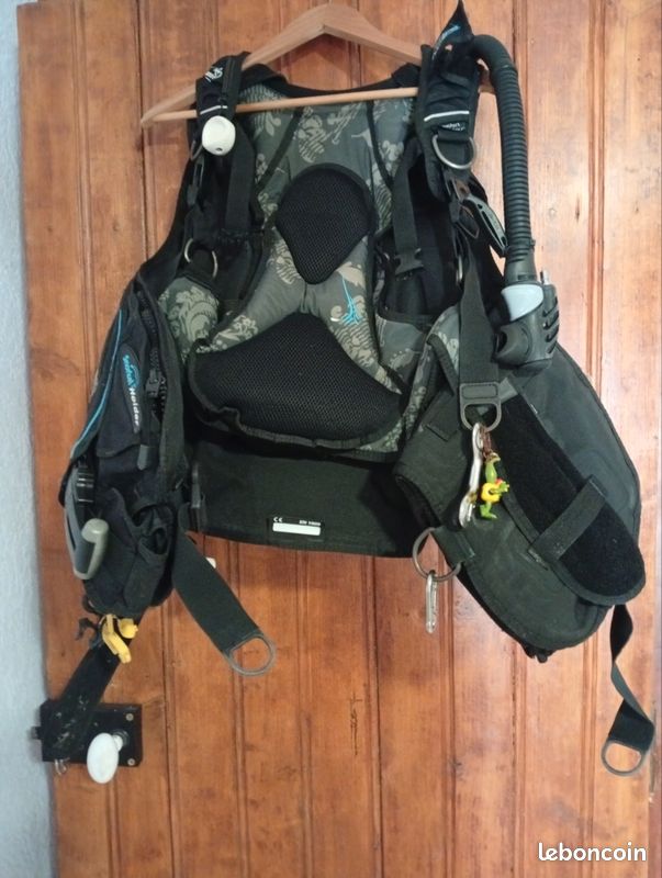 Gilet stabilisateur plongée (image 2)
