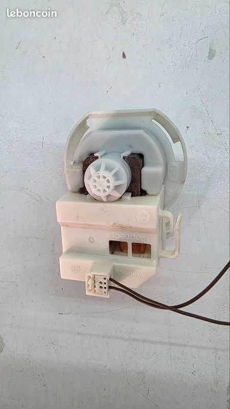 Pompe De Vidange Pour Lave-vaisselle Whirlpool – Référence 481236018558A – Neuf Sous Emballage