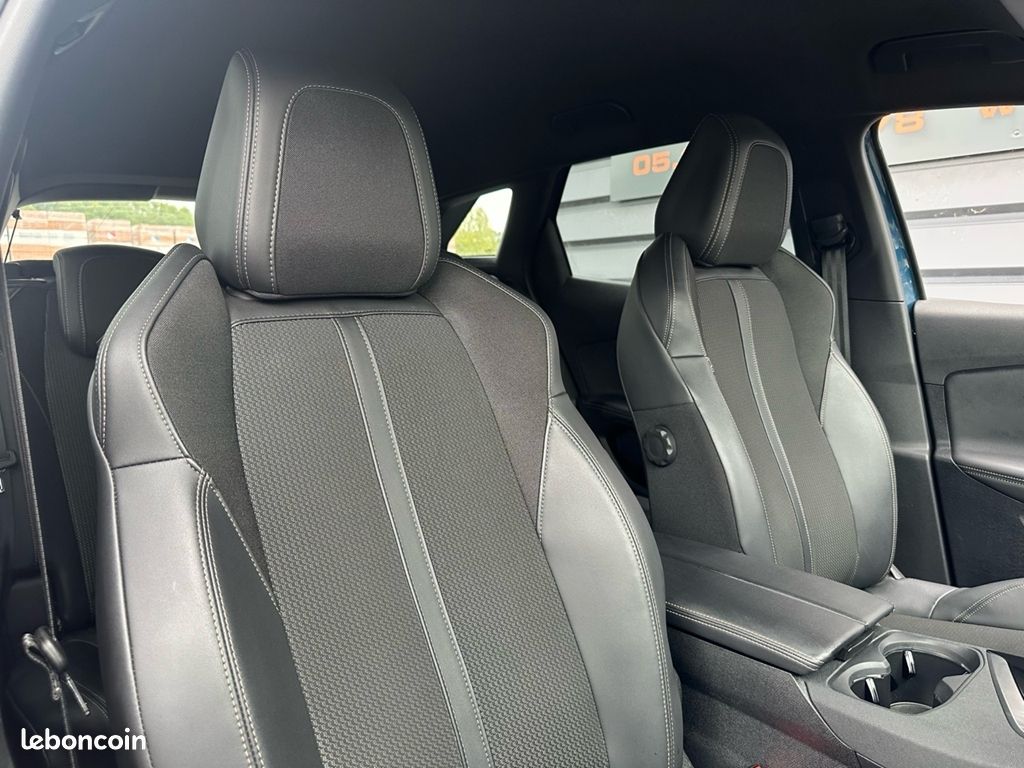Peugeot 3008 1.5 BLUEHDI 130CH S&S GT EAT8 (image 7)