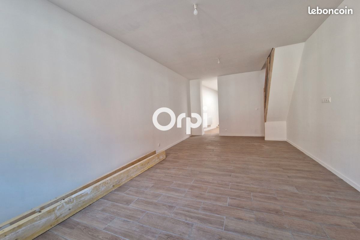 Maison 5 pièces 100 m² · à Tourcoing · 100 m² · 212 000 €