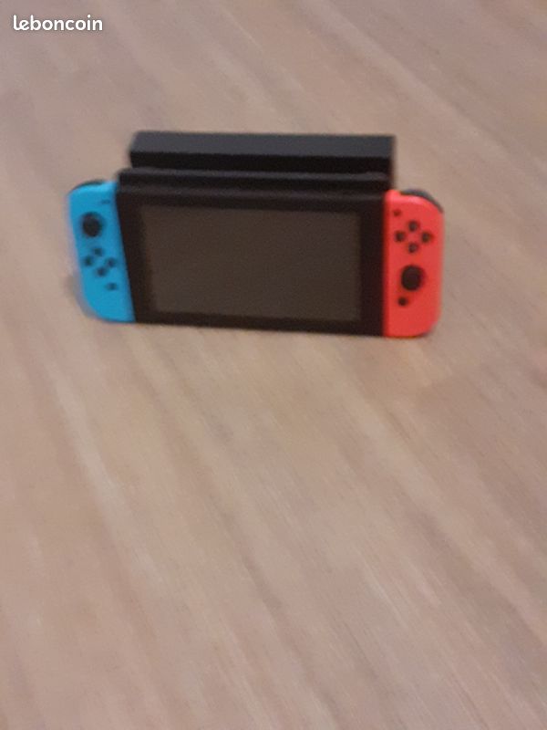 Nintendo Switch (image 3)