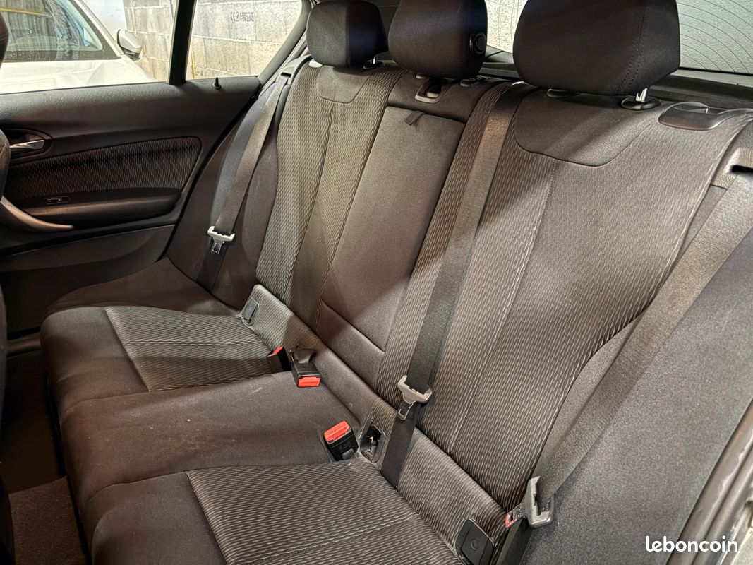 BMW SERIE 1 114D 95CV LOUNGE PLUS - FACTURES D'ENTRETIEN - RIEN A PREVOIR - GPS - CLIM AUTo (image 6)